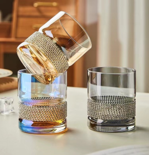 Diamond-Wound Cup