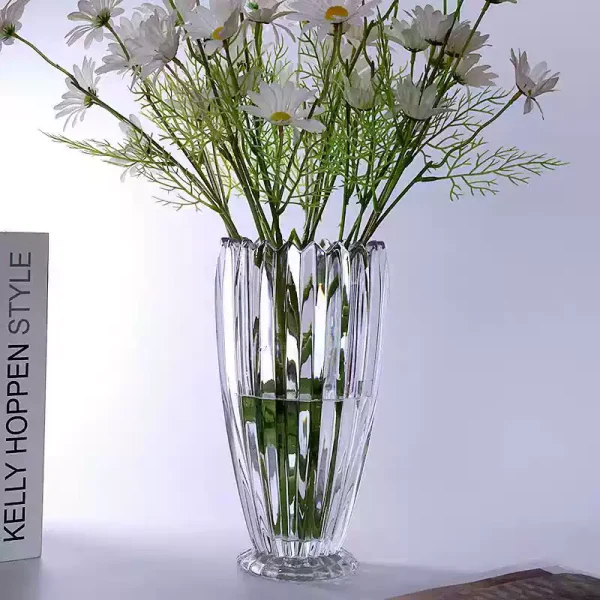 Linear Rib Vase