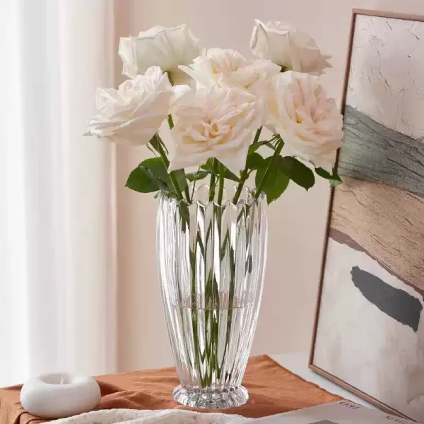 Linear Rib Vase