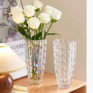 O1CN01hm4eQX1TOshNIAX65_!!2215212142373.jpg_q50.jpg_ Diamond-patterned vase