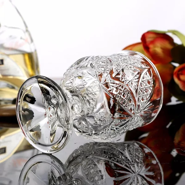 Patterned Red Wine Glass